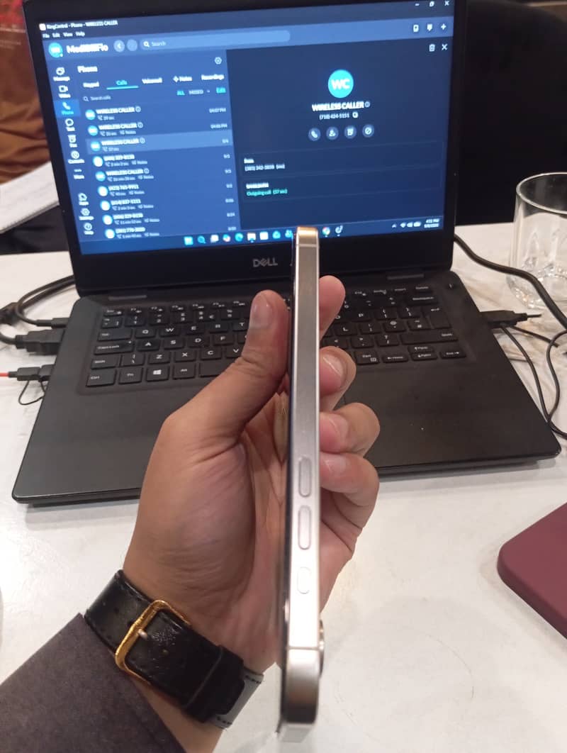 Apple iPhone 15 Pro max 3