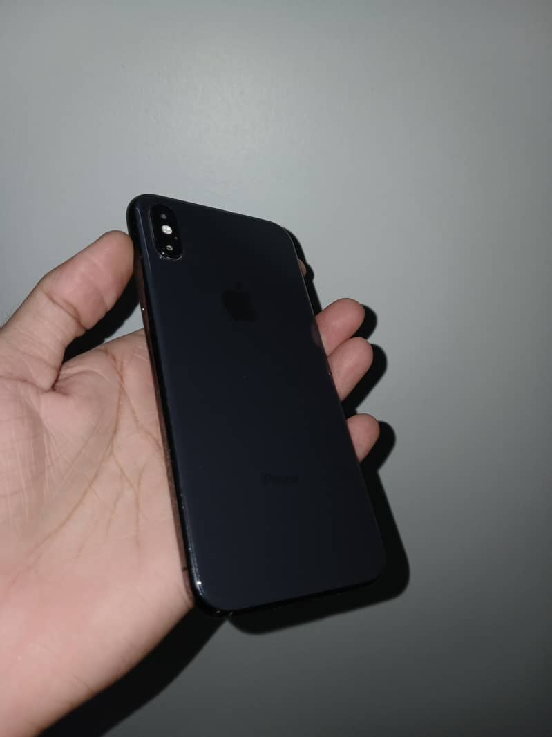 Apple iPhone X 1