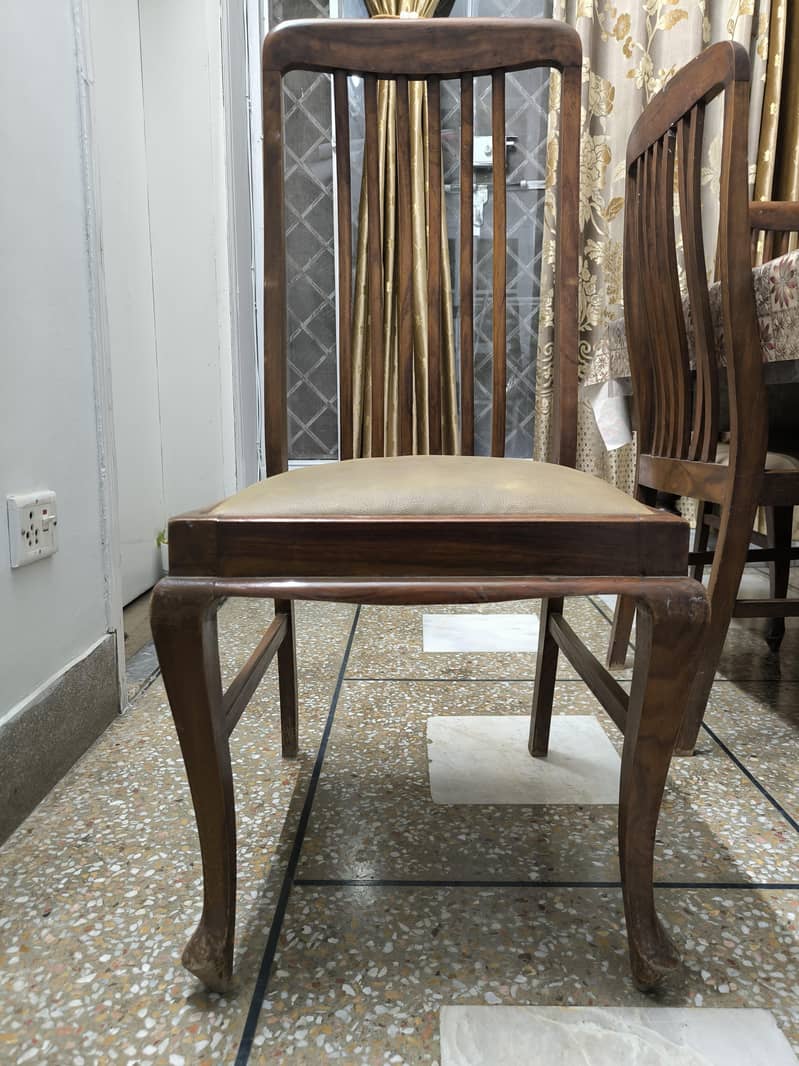 Solid 6 chairs Dining Table 4