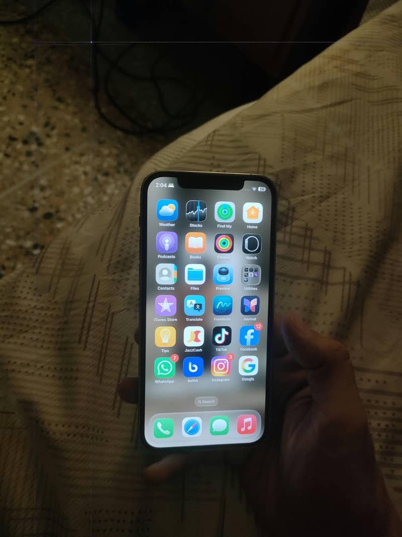 Apple iPhone 12 Pro 2