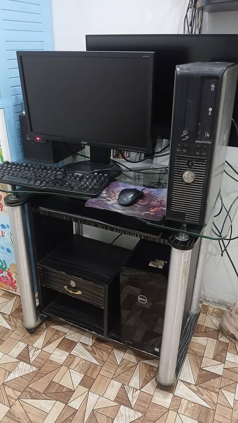 Dell Computer & LCD with Table 2