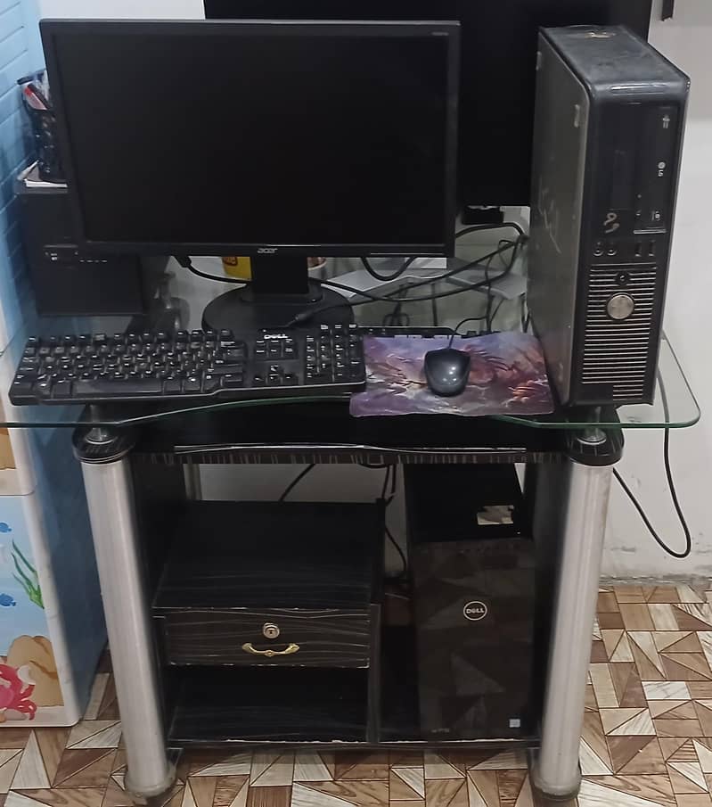 Dell Computer & LCD with Table 4