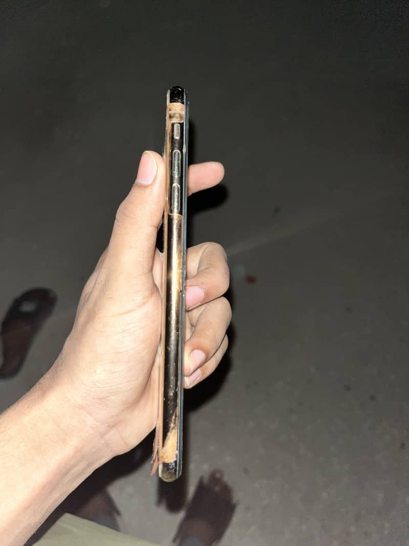 IPHONE XS MAX 2