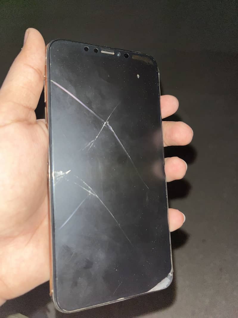 IPHONE XS MAX 3