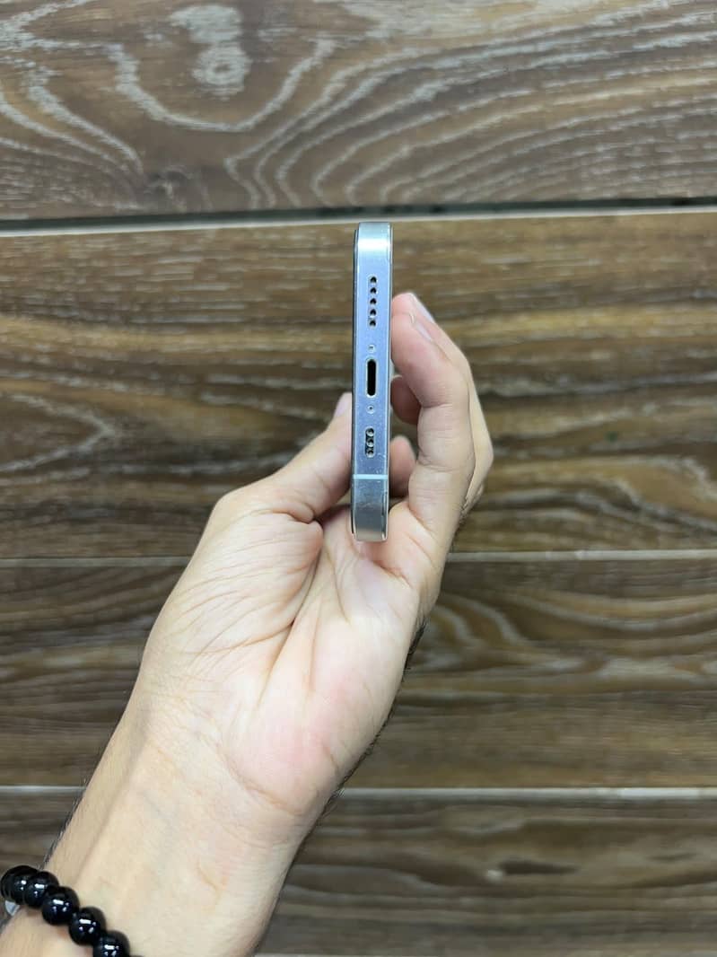 Apple iPhone 12 Pro 4