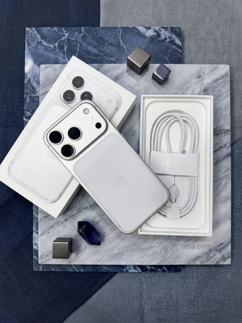 Apple iPhone 17 Pro 0