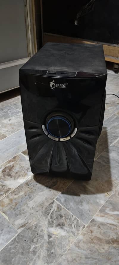 Speaker With Woofer