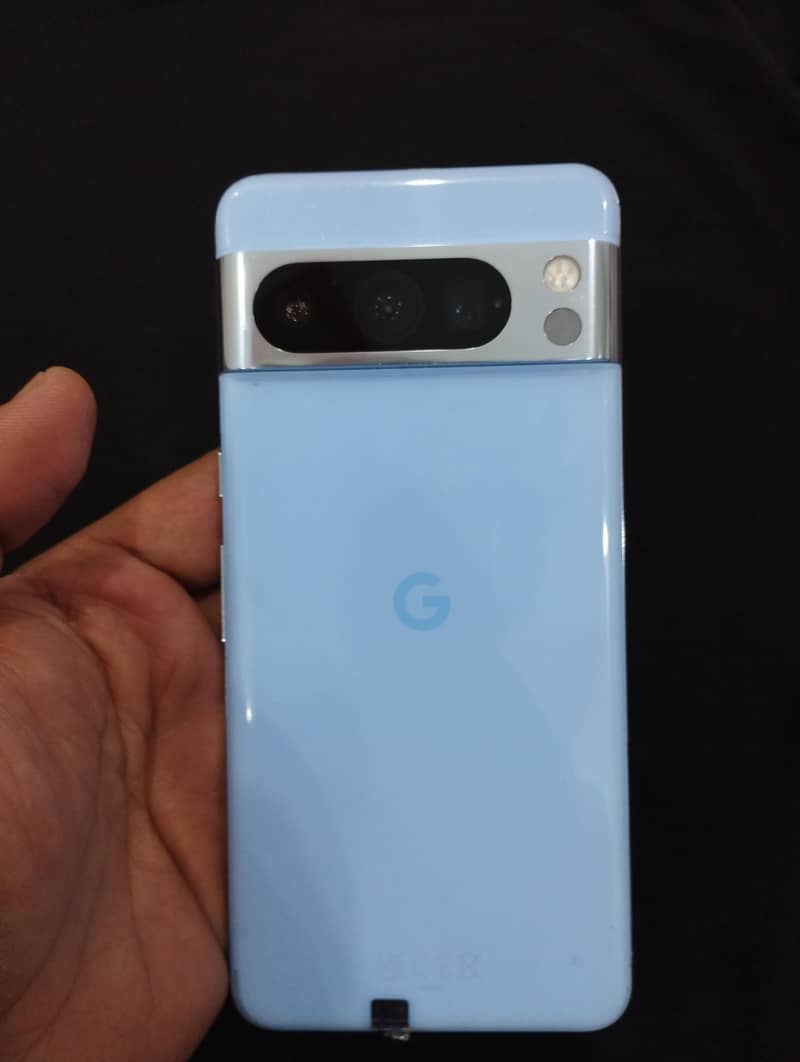Google Pixel 8 Pro 0
