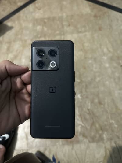 One Plus 10 Pro