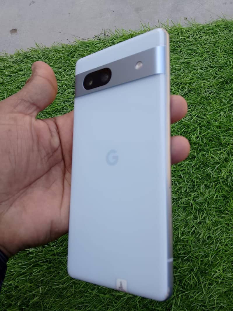 Google Pixel 7a 1