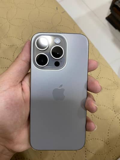 Apple iPhone 15 Pro