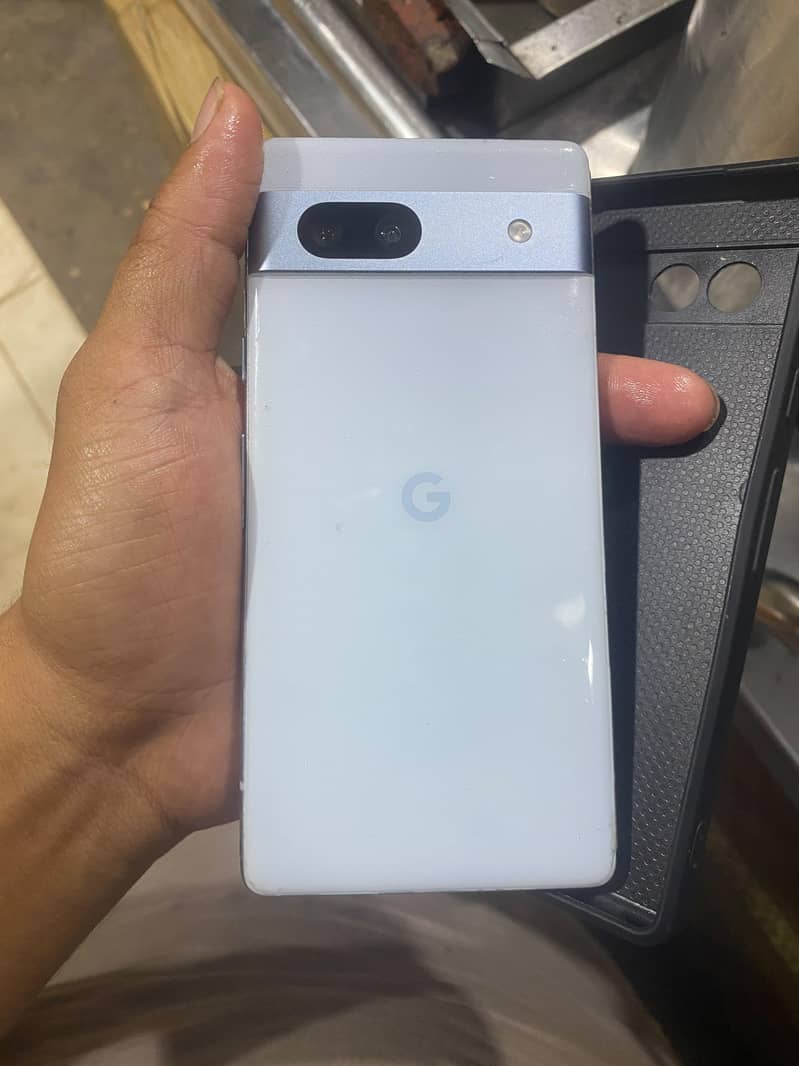 Google Pixel 7a 1