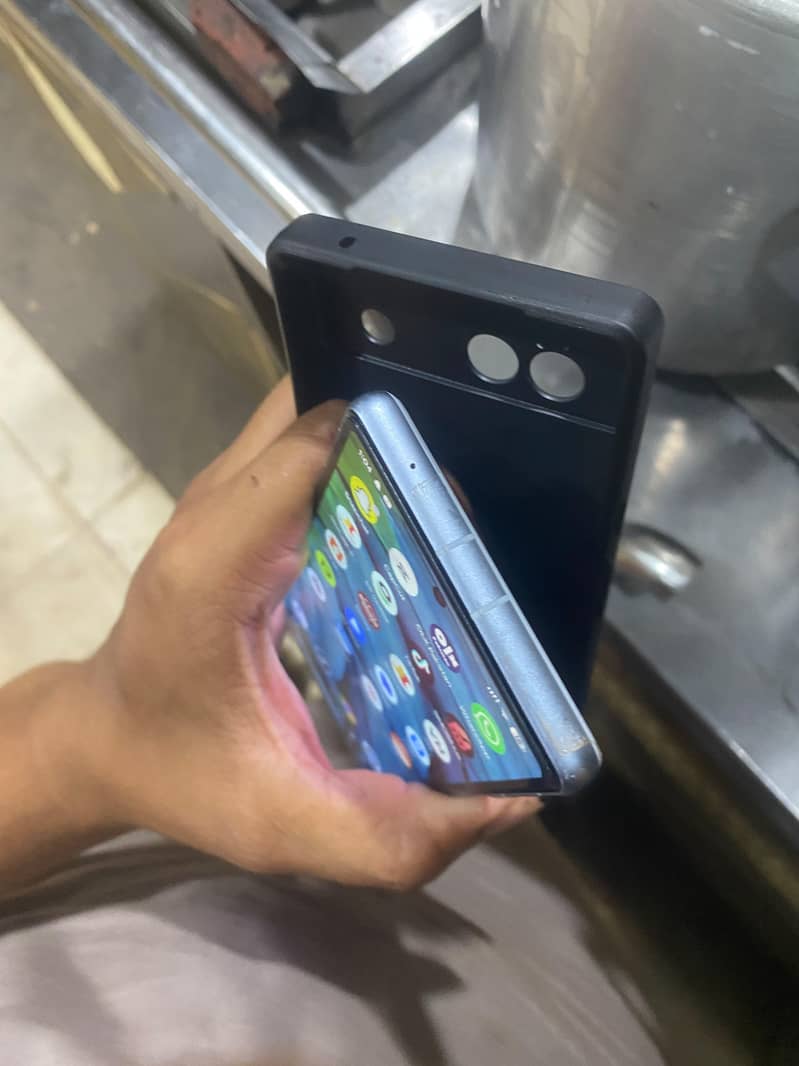 Google Pixel 7a 3