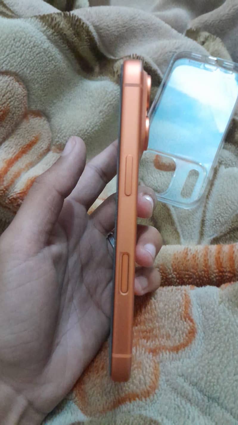 Apple iPhone 17 Pro 1