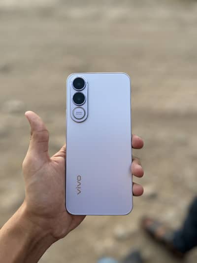 Vivo V70 FE 5G