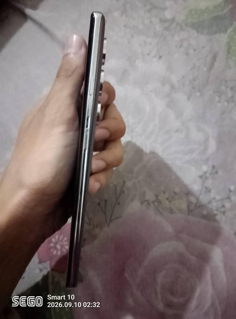 Tecno CAMON 40 Pro 5