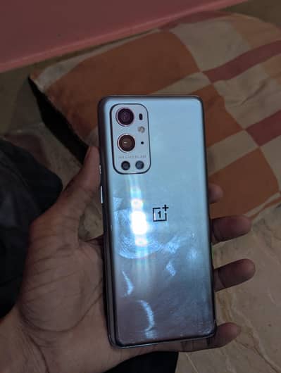 Oneplus 9 pro All okay Minor crack not visible exchange possible