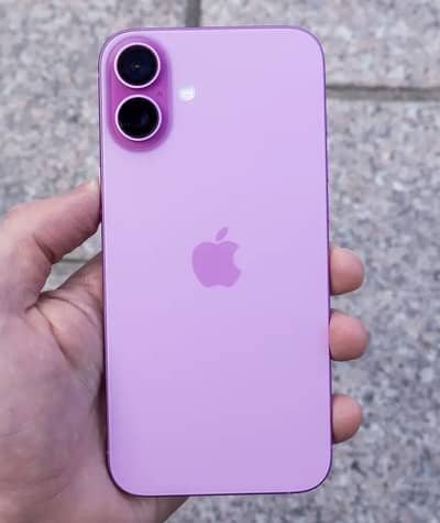 Apple iPhone 16