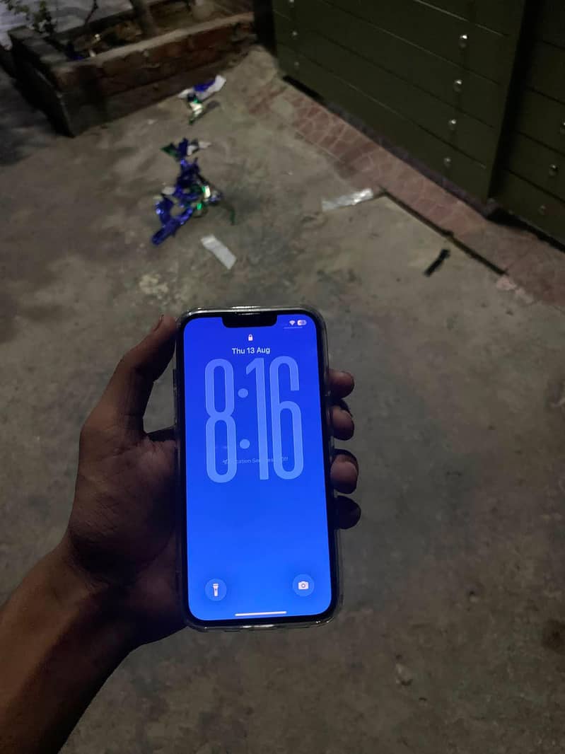 Apple iPhone 13 3