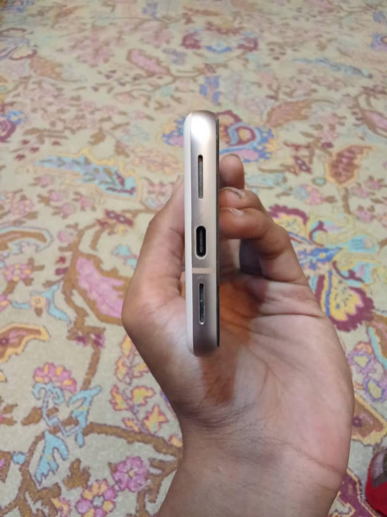 Google Pixel 8 patch pta approved 6