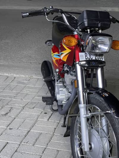 Honda 125 Red 2026 Model — Almost New | 16 June 2026 Purchased