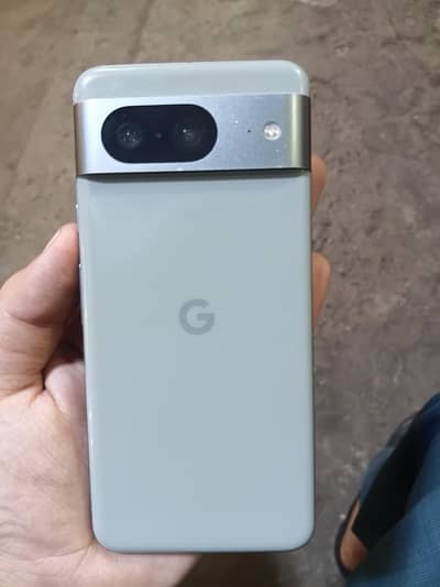 Google Pixel 8