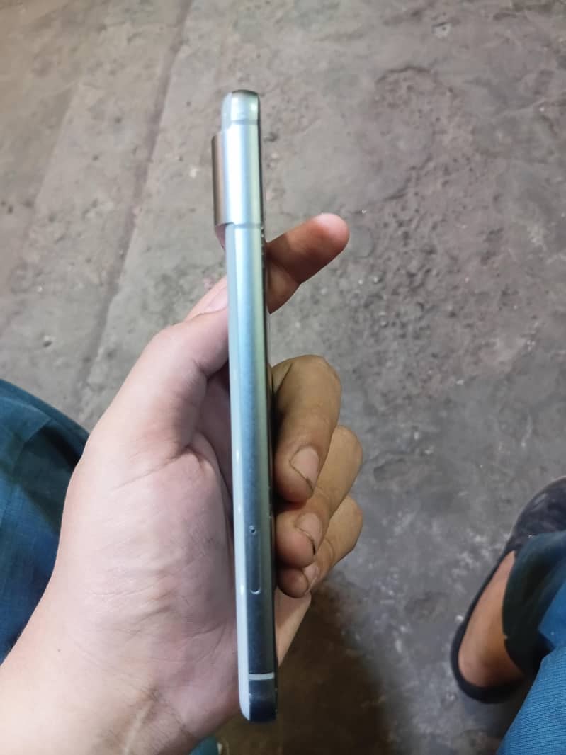 Google Pixel 8 1