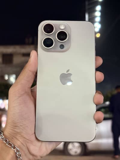 Apple iPhone 15 Pro Max