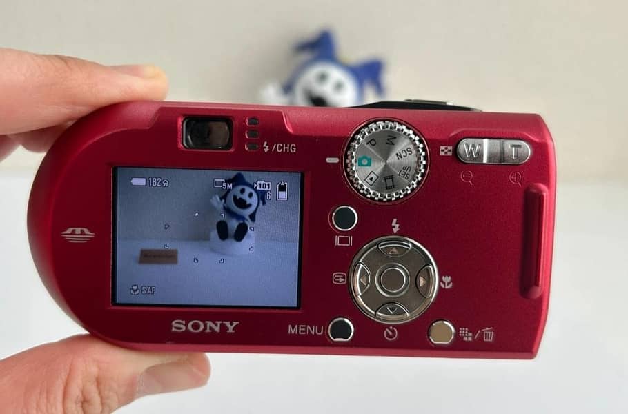 Sony 5.1 Megapixels Digital Camera 1