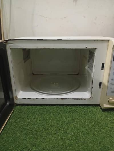 Dawlance Microwave