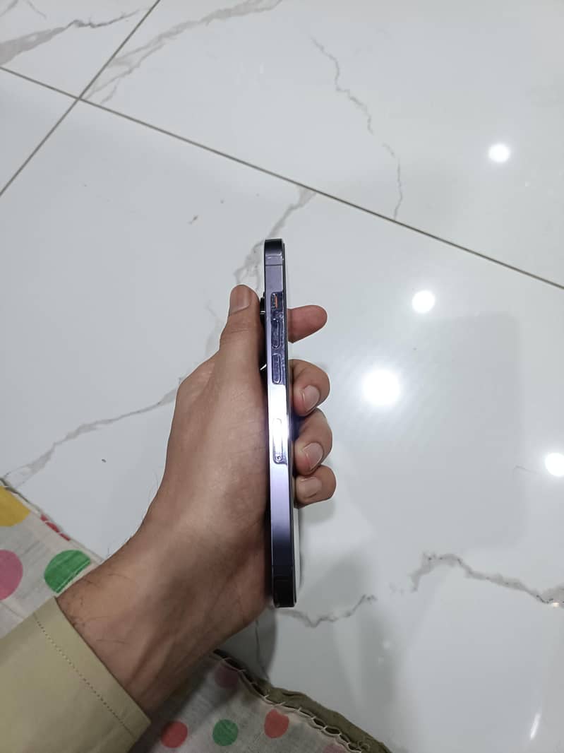 Apple iPhone 14 Pro 6