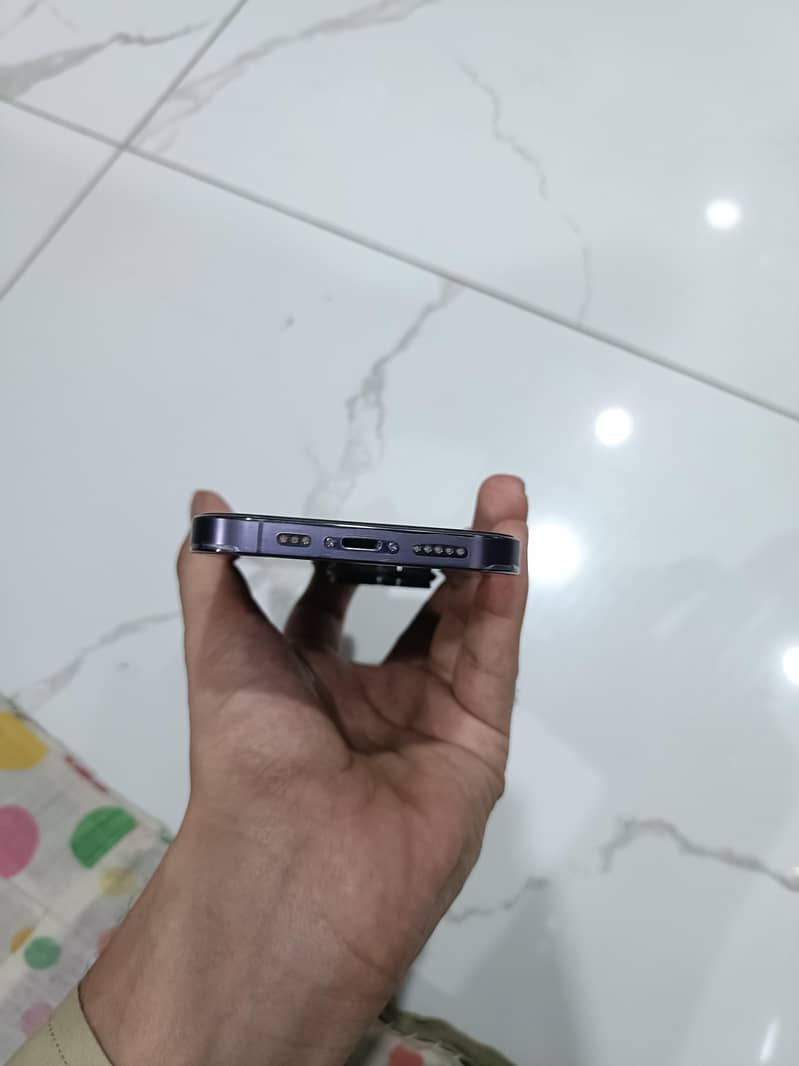 Apple iPhone 14 Pro 7