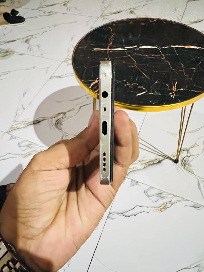 Realme C53 3