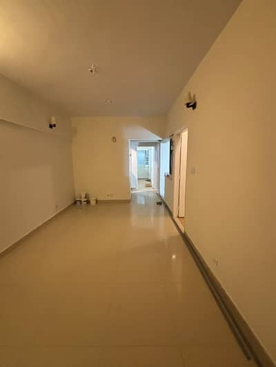 3 BED DD APARTMENT FOR RENT