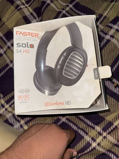 Faster S4HD HEAD PHONES HEAVY BASS AND SOUND