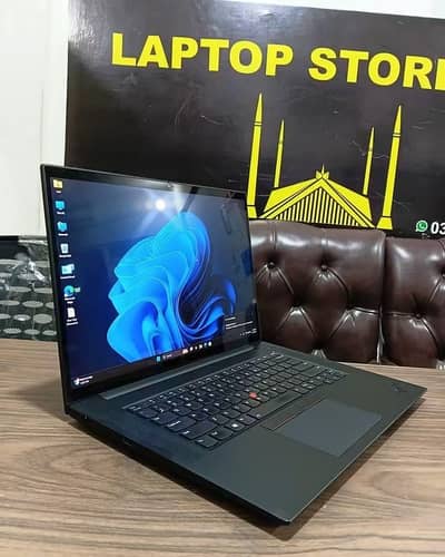 LENOVO THINKPAD P1 GEN 4 / 4k Touch / RTX A2000/ Heavy duty