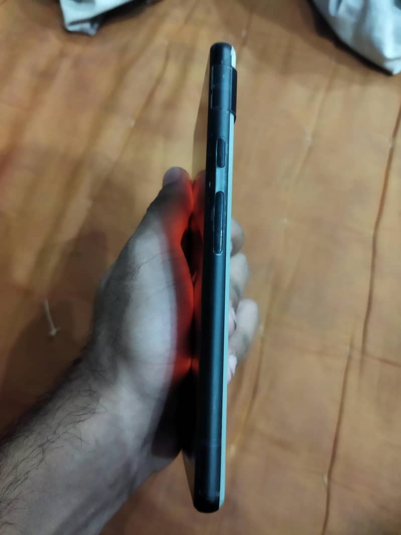 Google Pixel 6a 4