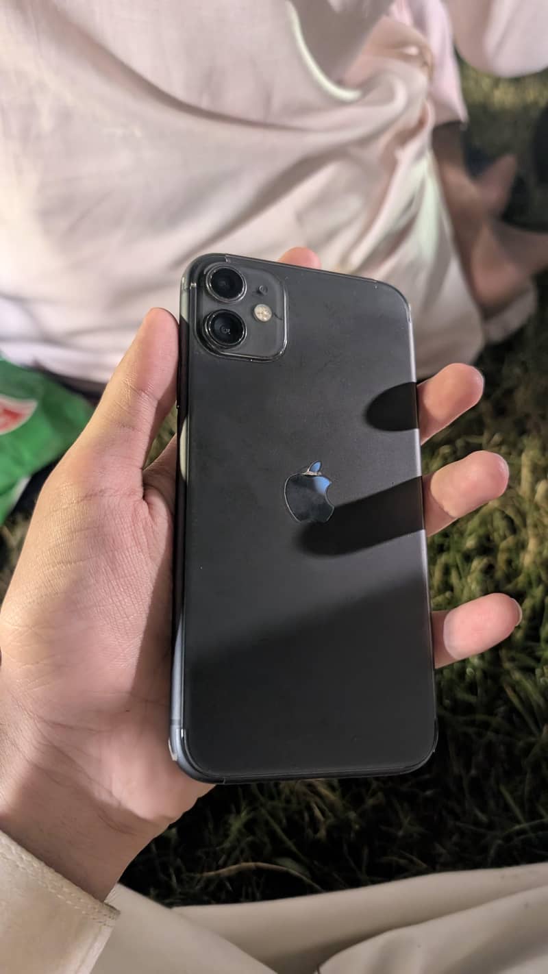 Apple iPhone 11 0
