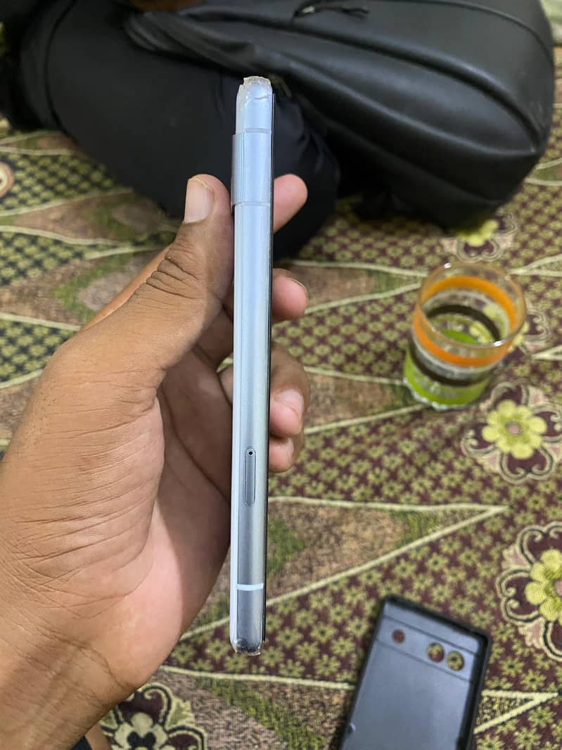 Google Pixel 7a 4