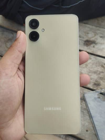 Samsung Mobile A06