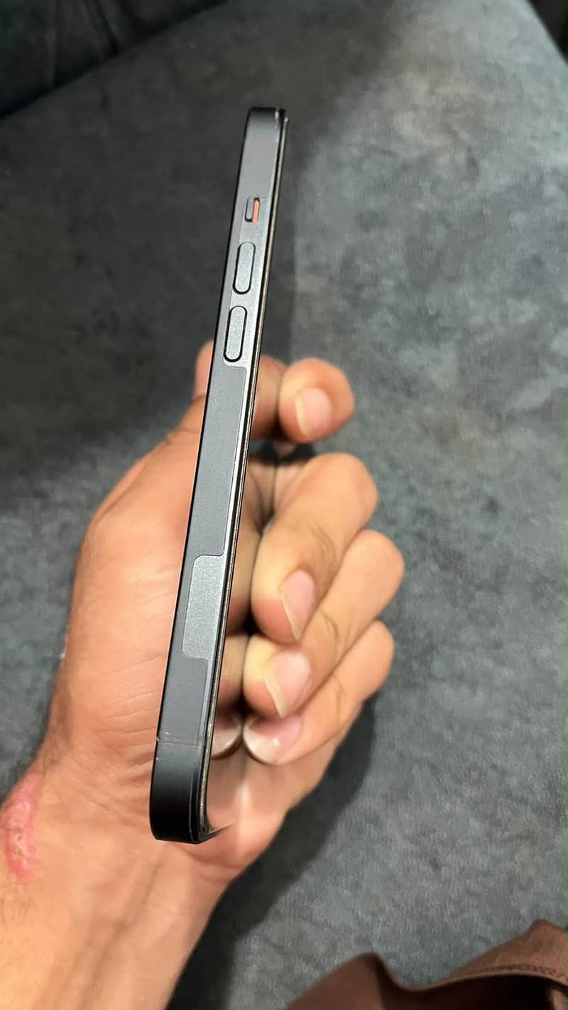 Apple iPhone 14 1