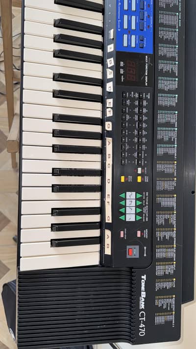 CASIO TONE BANK CT 470 / keyboard/ piano