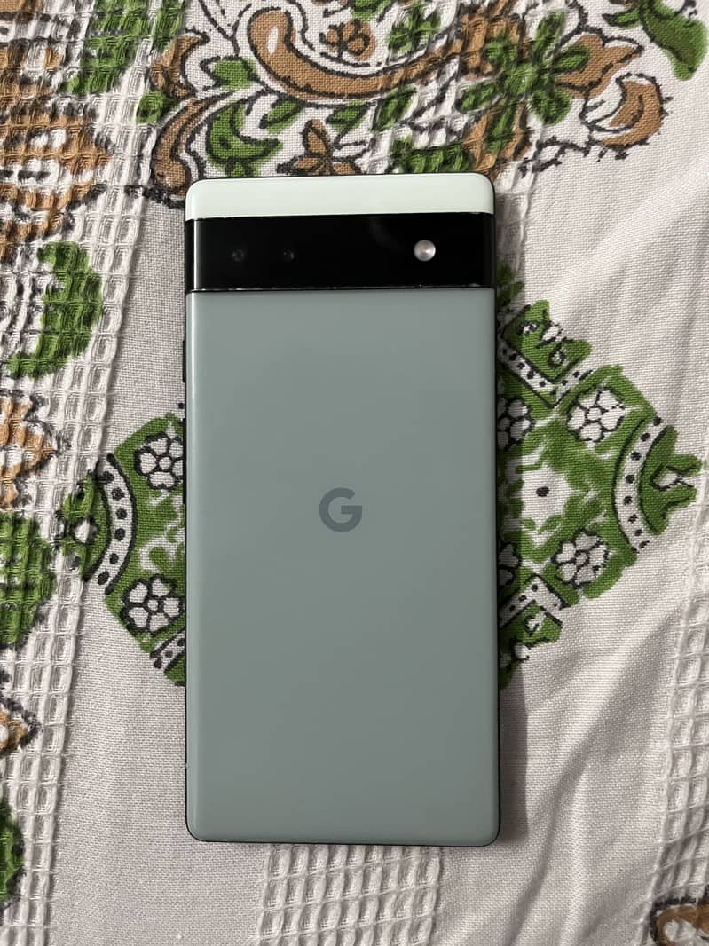 Google Pixel 6a 1