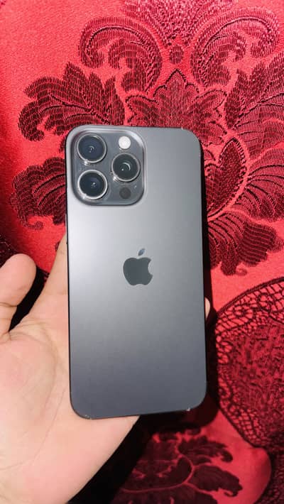 iPhone 15 Pro Max Jv