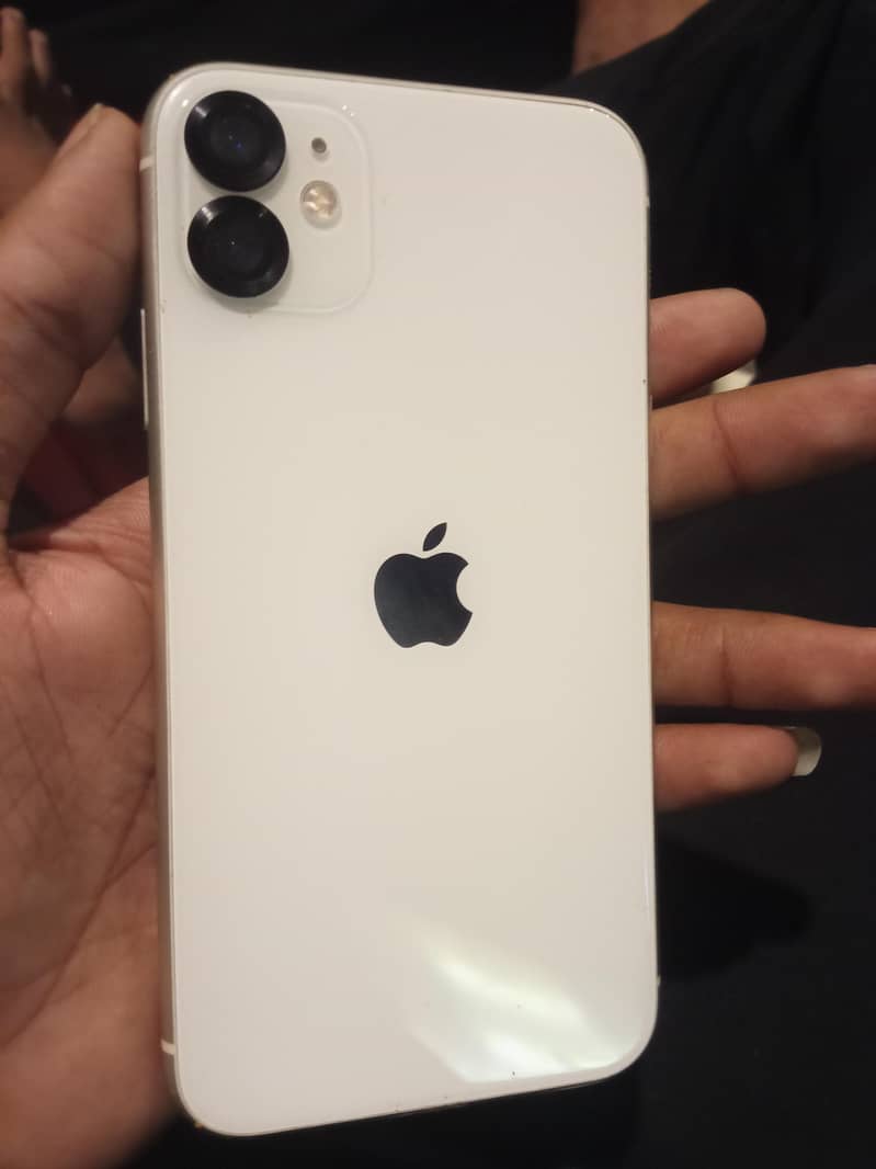 Apple iPhone 11 0