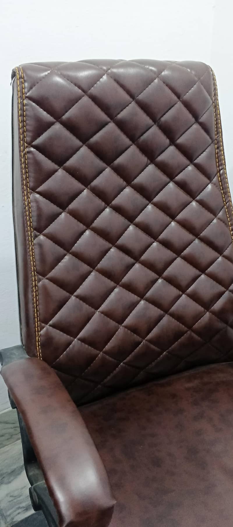 Executive chair 4