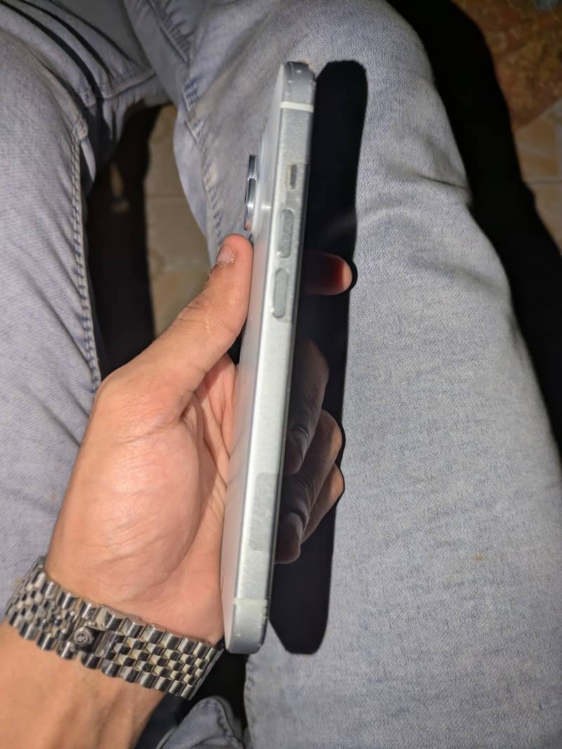 Apple iPhone 15 1