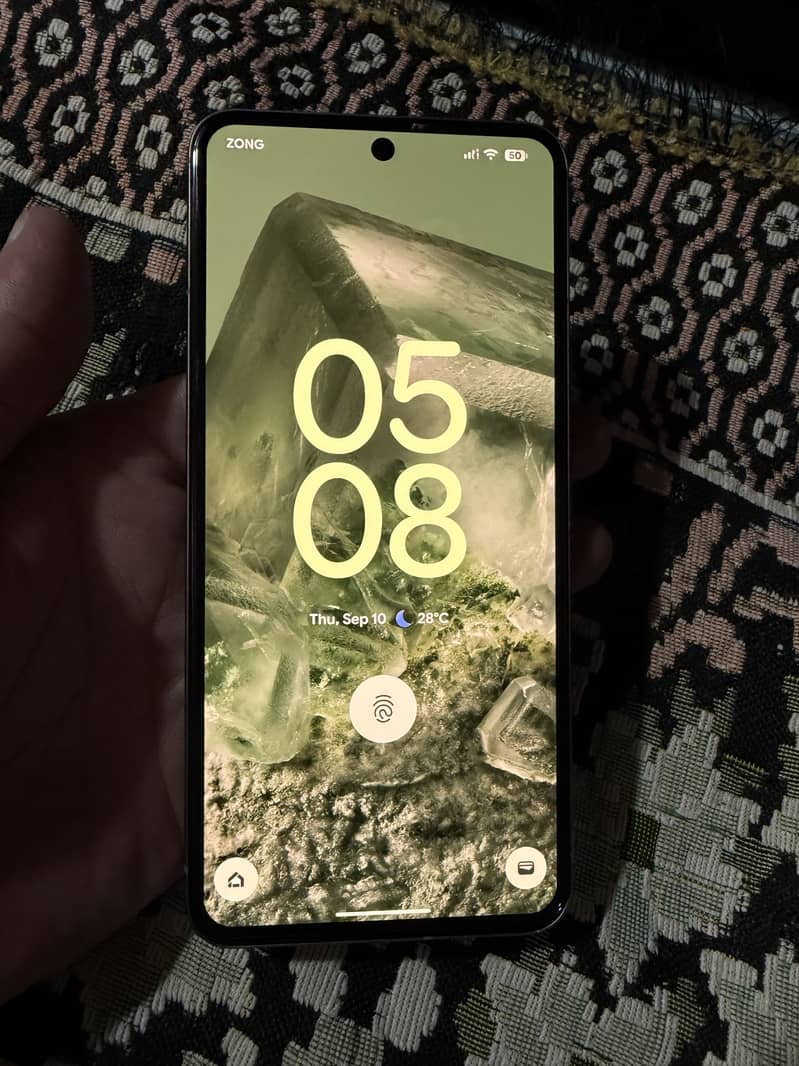 Google Pixel 8 2