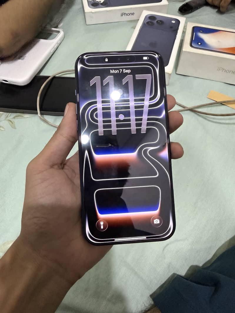 Apple iPhone 17 Pro Max 0