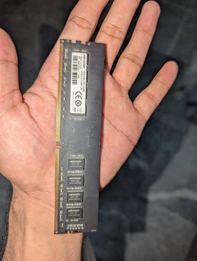 Hikvision RAM 16gb 3200 Mhz